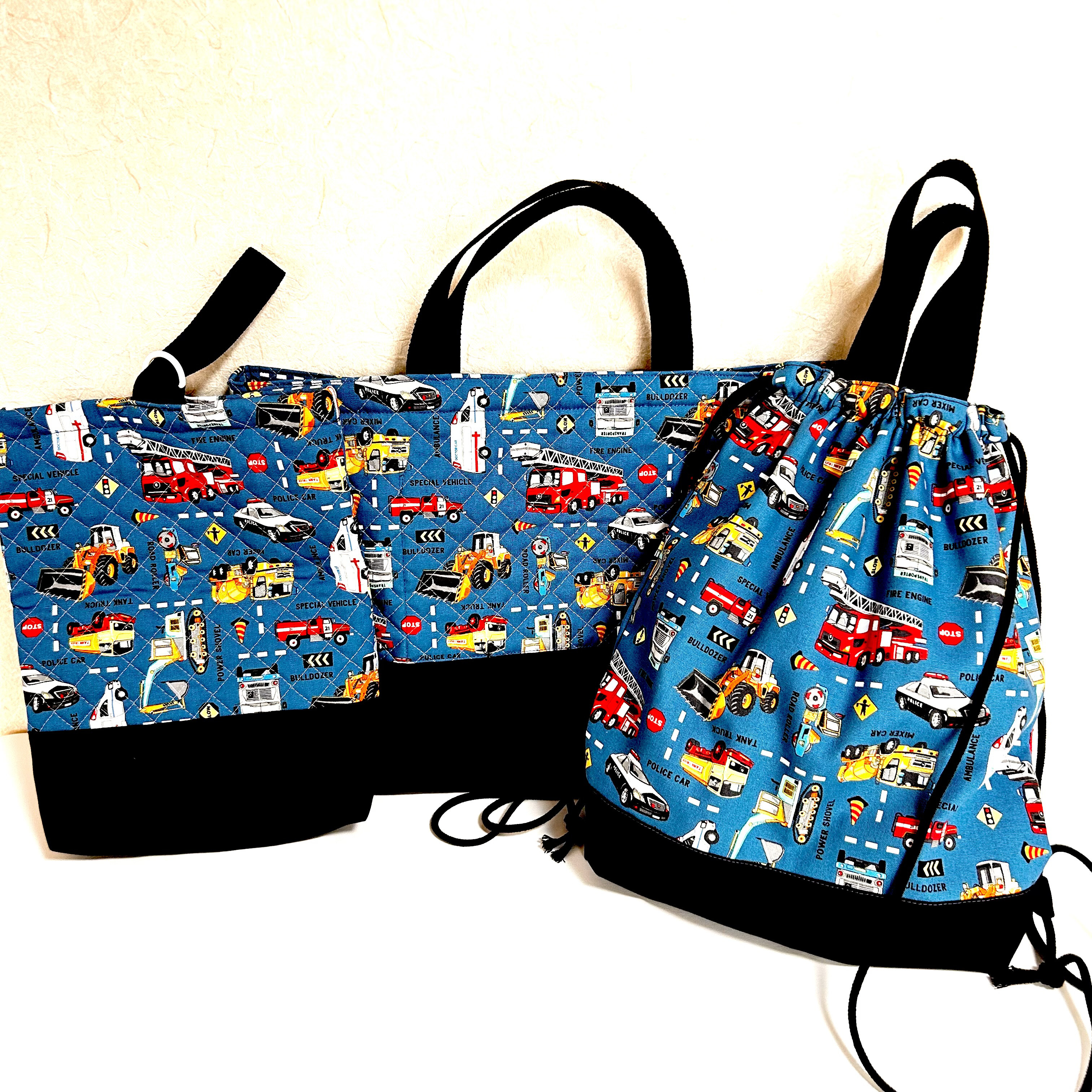 〈受注制作〉入園入学セット 働く車 レッスンバッグ 上履き袋 体操着入れ ナップサック
