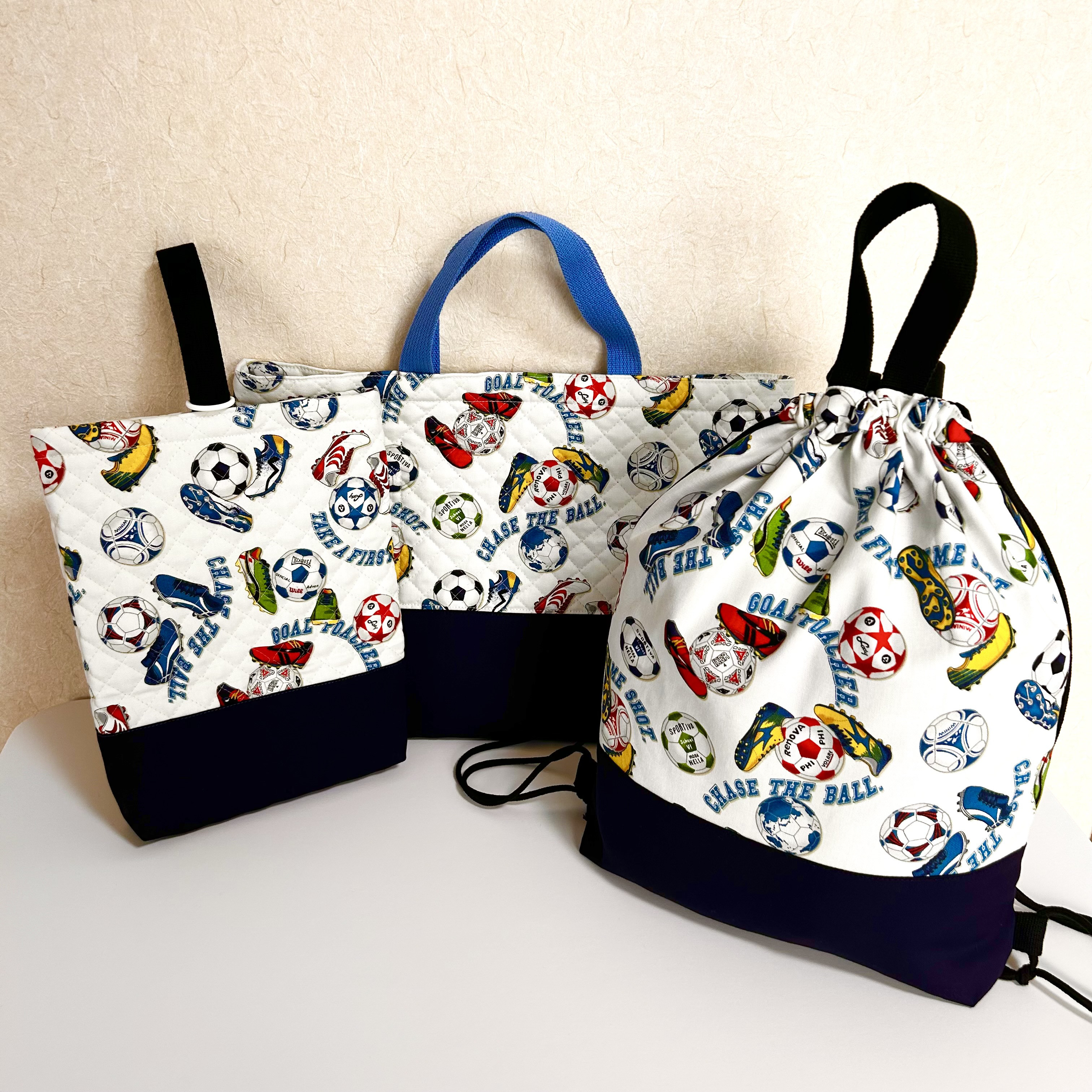 〈受注制作〉入園入学セット サッカーボールとスパイク レッスンバッグ 上履き袋 体操着入れ ナップサック