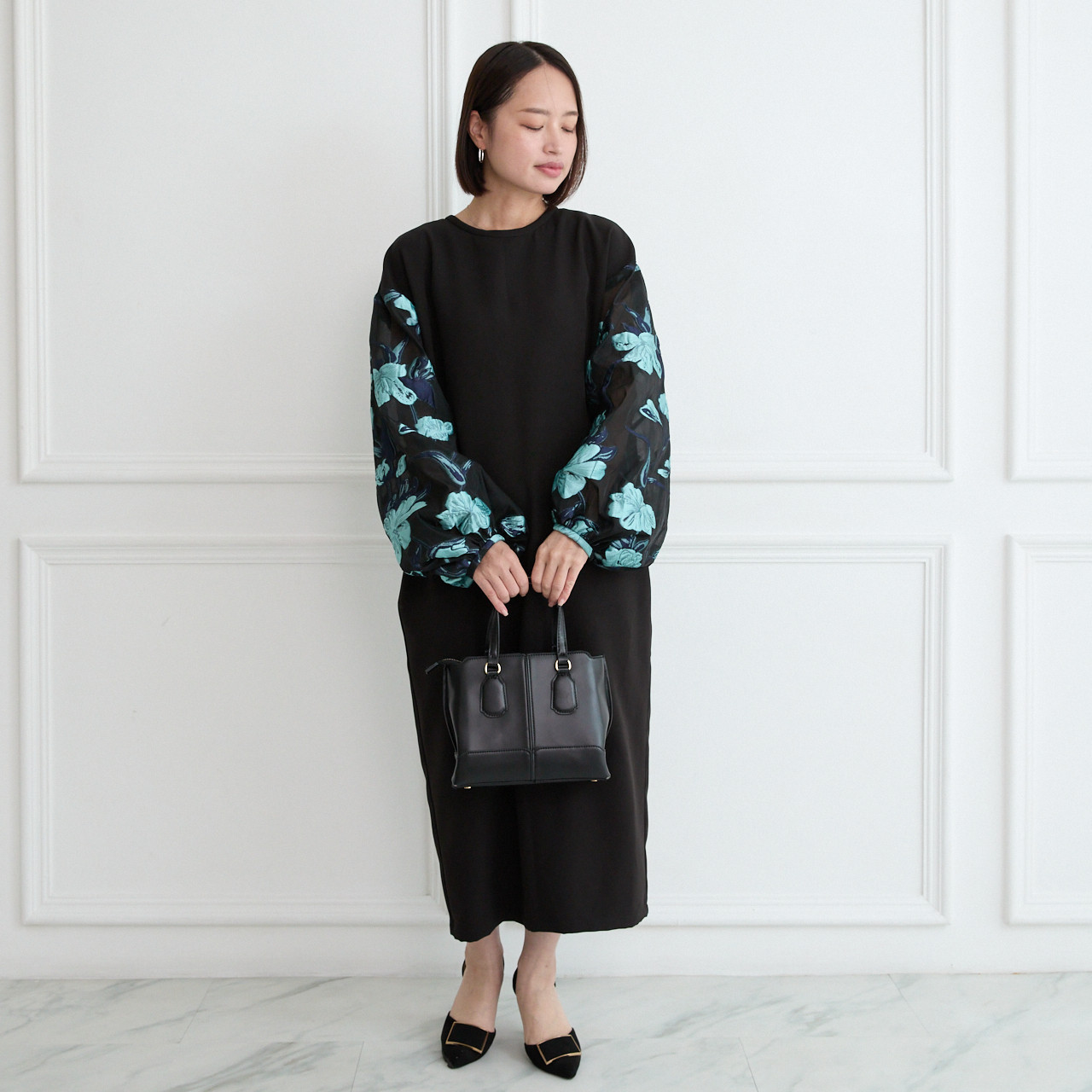 【着丈調整可能】立体感ある花柄ジャガード シアースリーブ 異素材バルーン袖  ワンピース　ブラック　0769