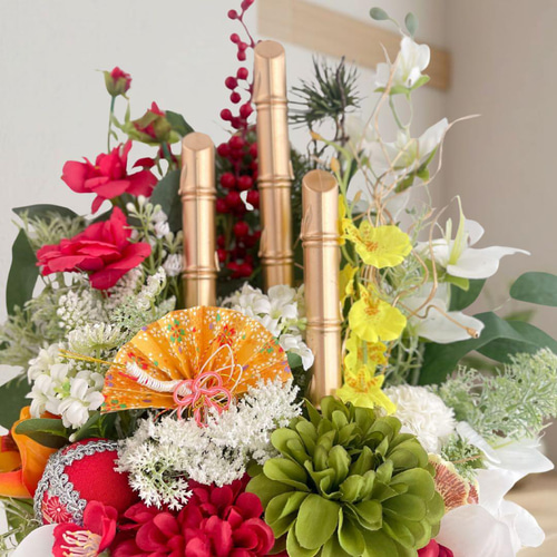 ⑭ 和モダン門松 M｜可憐な花々と竹が奏でる、モカアンドマルシェの