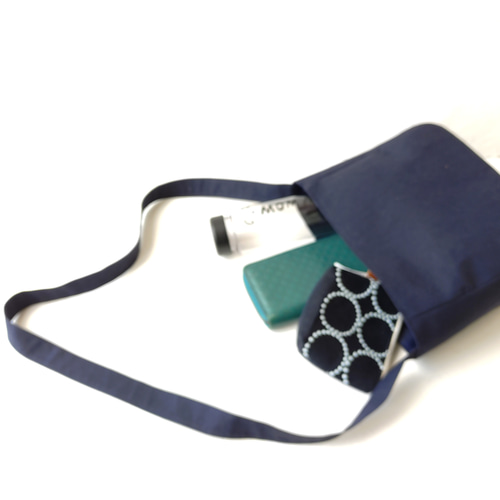 ミナペルホネン タンバリン[navy×white]とネイビーキャンバス