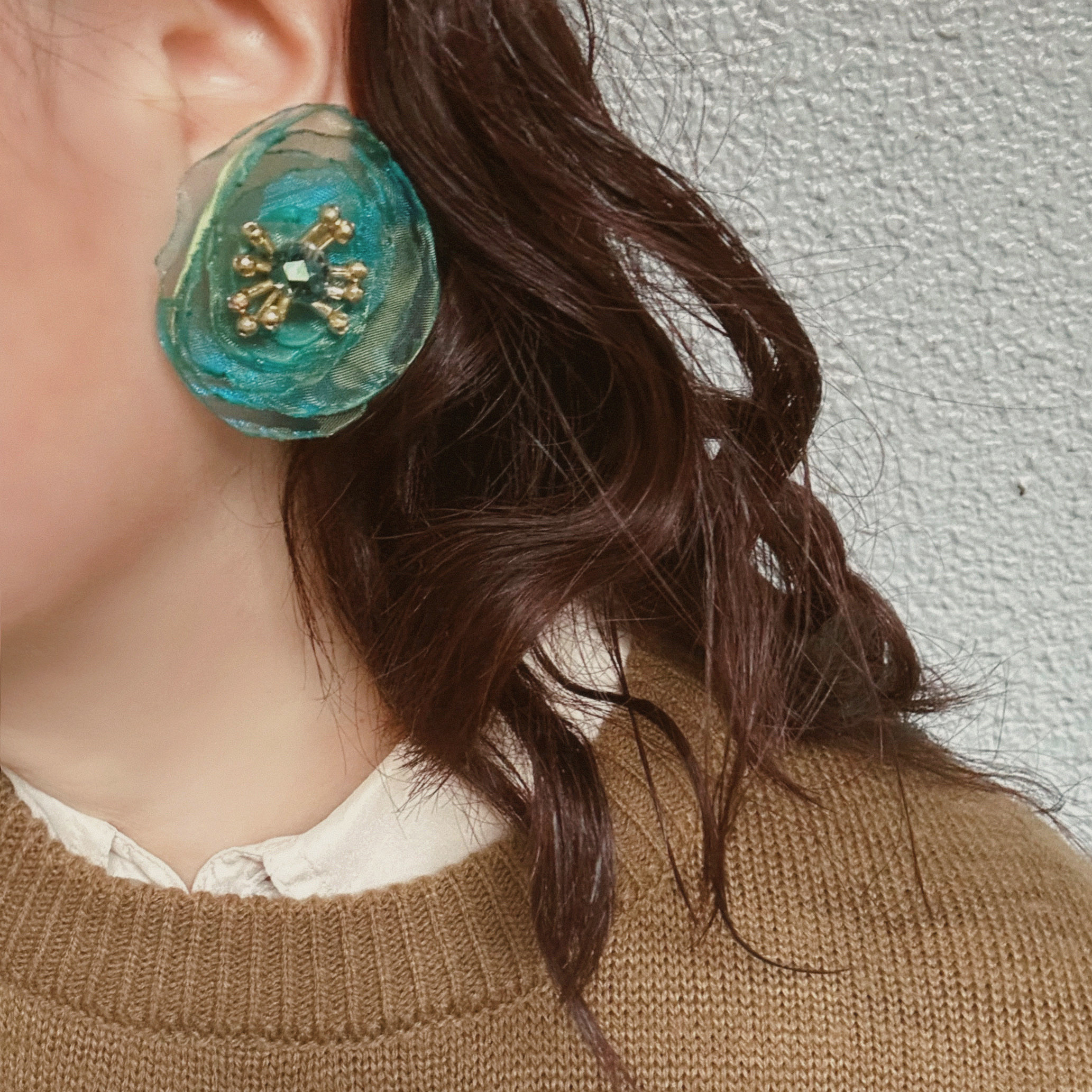 リトルプリンセス・フラワーピアス／イヤリング(アクアブルー)