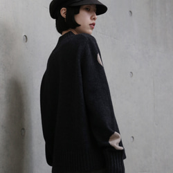 【至高の柔らかさ】ヤクダウン&ウール混紡 ドットニットプルオーバー　セーター　ダークグレー251132-2 13枚目の画像