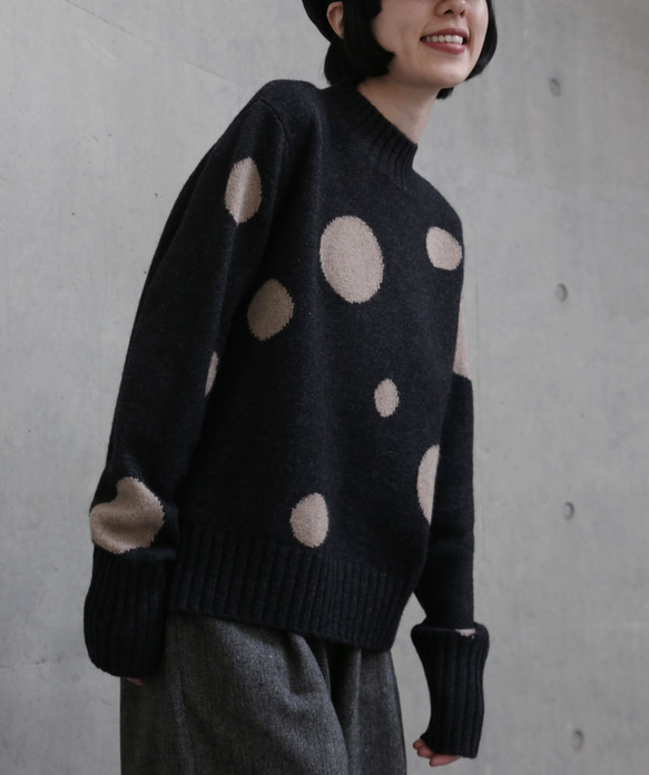 【至高の柔らかさ】ヤクダウン&ウール混紡 ドットニットプルオーバー　セーター　ダークグレー251132-2 11枚目の画像