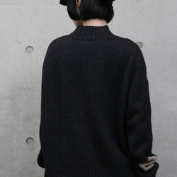 【至高の柔らかさ】ヤクダウン&ウール混紡 ドットニットプルオーバー　セーター　ダークグレー251132-2 14枚目の画像