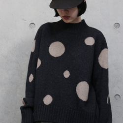 【至高の柔らかさ】ヤクダウン&ウール混紡 ドットニットプルオーバー　セーター　ダークグレー251132-2 5枚目の画像