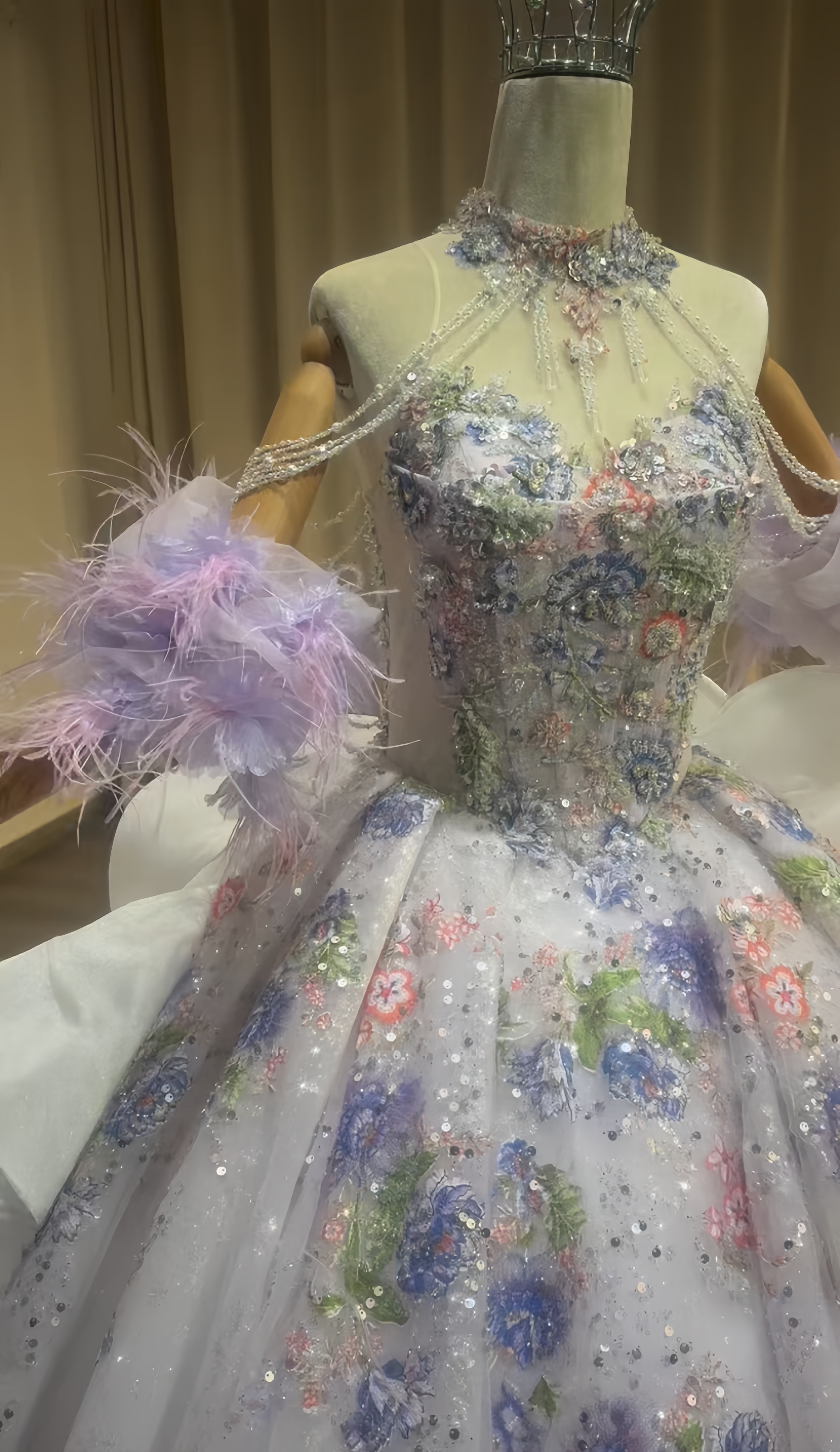 見逃さないで！パープル+ピンク+ブルー飾り　贅沢　カラードレス　可愛い　ベール付き　前撮りお呼ばれ披露宴二次会　編み上げ