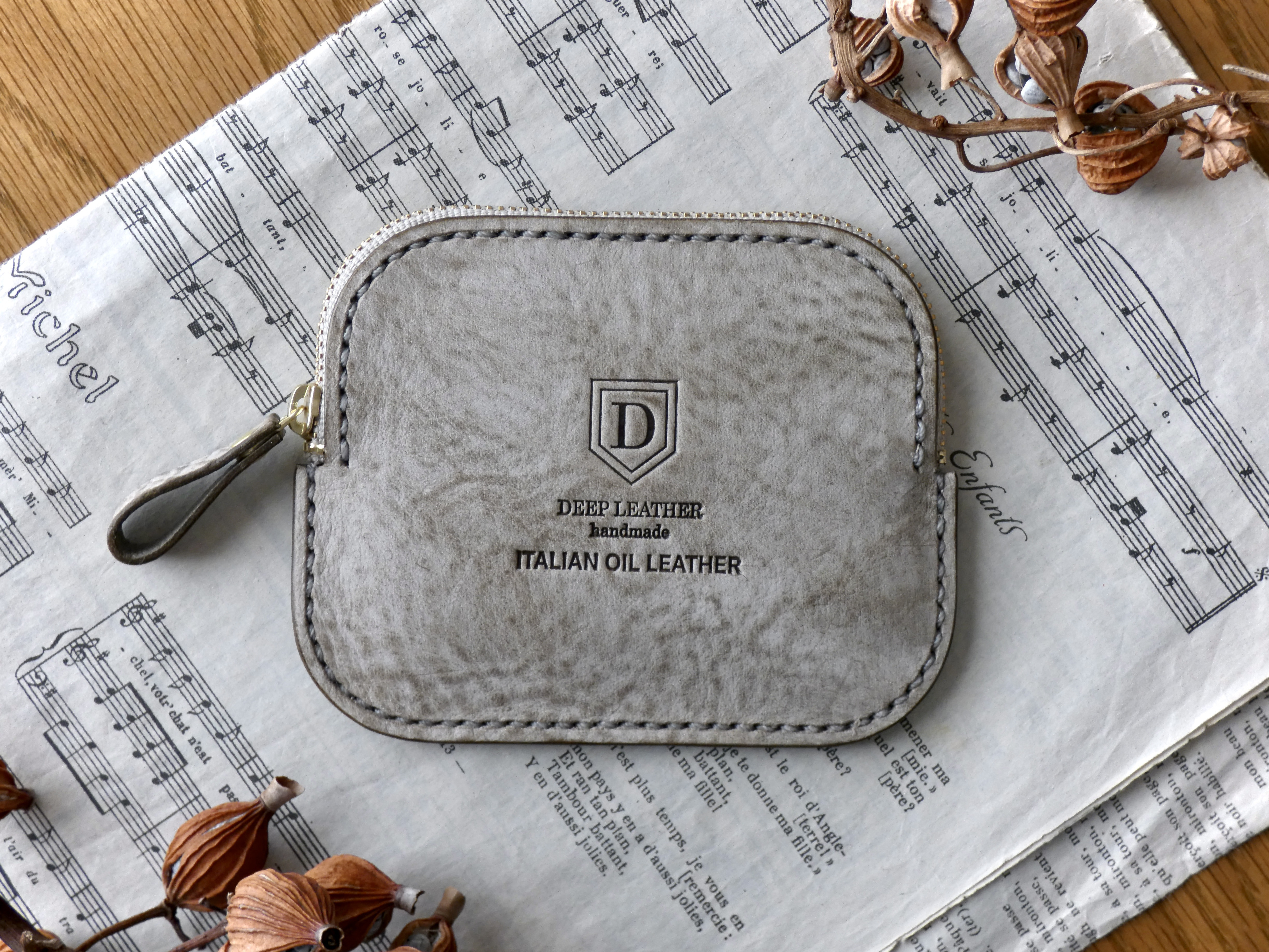 イタリア革の３wayカードケース／パスケース／グレー