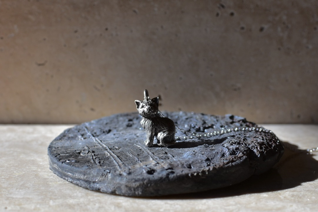 silver925製　子猫ネックレス《なにしよっかな》