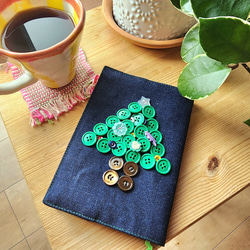 四季牛仔布書籍封面（平裝本尺寸），內含原創短篇小說 第7張的照片