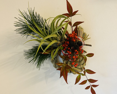 エアプランツを使用したフレッシュお正月飾り しめ縄・しめ飾り