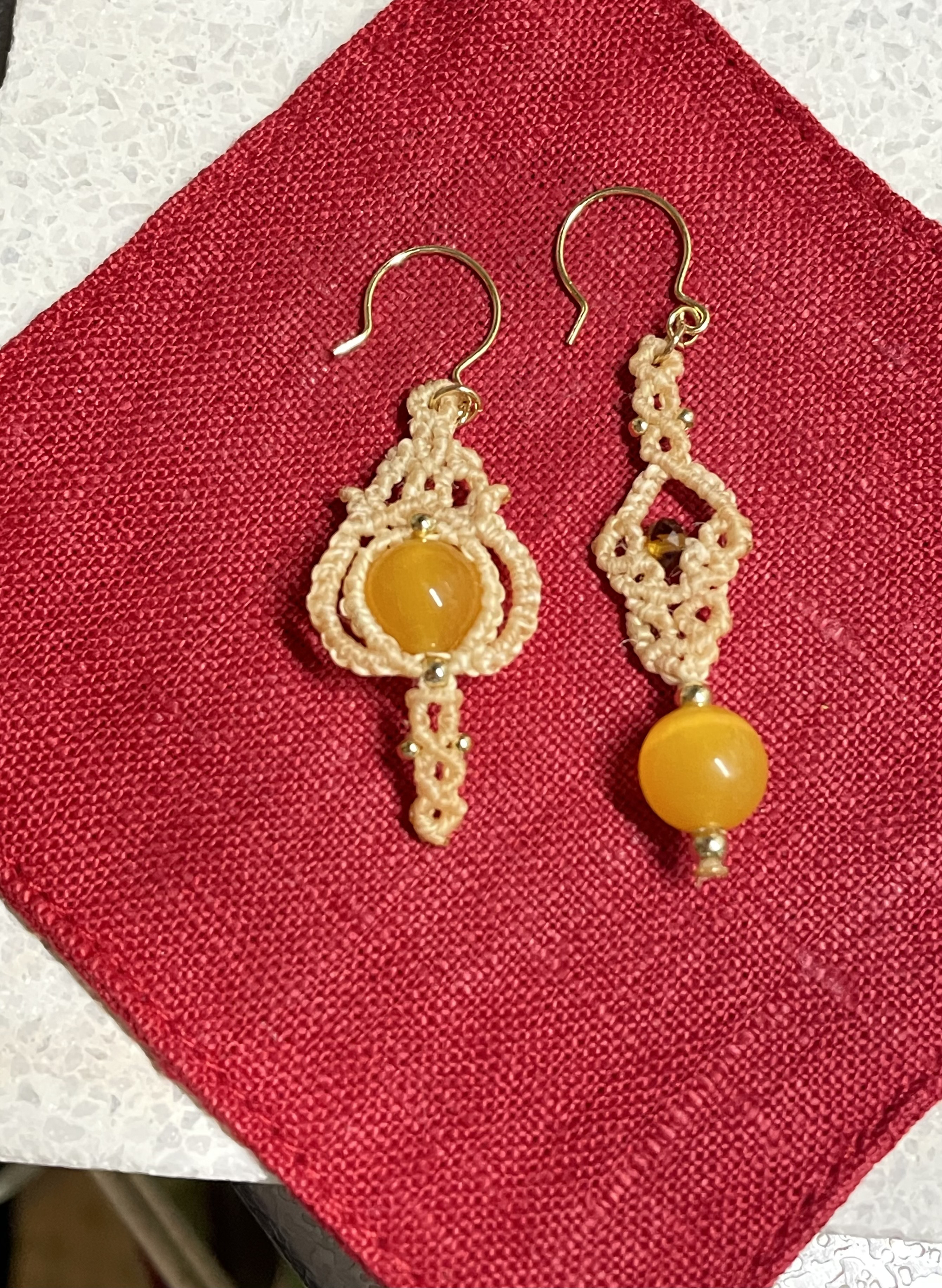 〜直感力の石〜【 イエローキャッツアイ 】ピアス