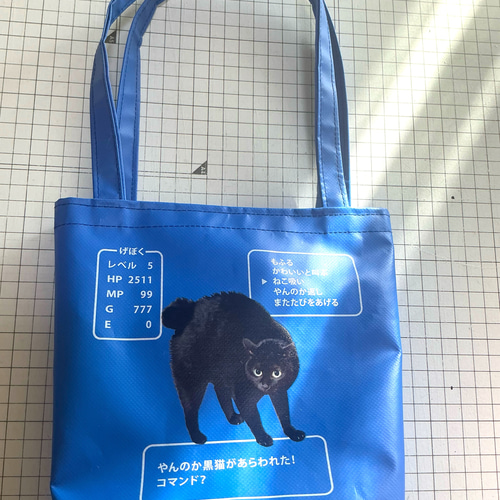 12/7追加:黒猫ターポリントートバッグ⭐︎ トートバッグ 工房 Nyaw