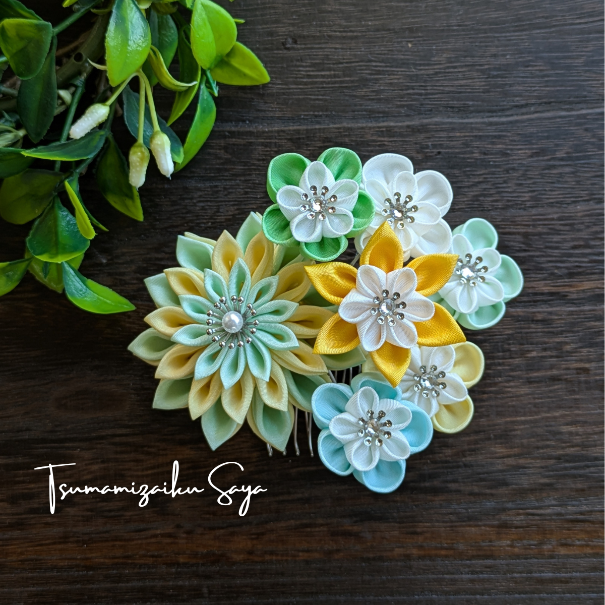 つまみ細工 髪飾り 和装 成人式 七五三 浴衣 卒業式 コーム 正絹 着物 黄 緑 水色 grn-12