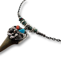 インディアンジュエリー ナバホ ベアクロー 熊爪 ペンダント