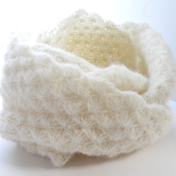 受注制作 スヌード大人可愛い お花モチーフ編み チクチクしないア75