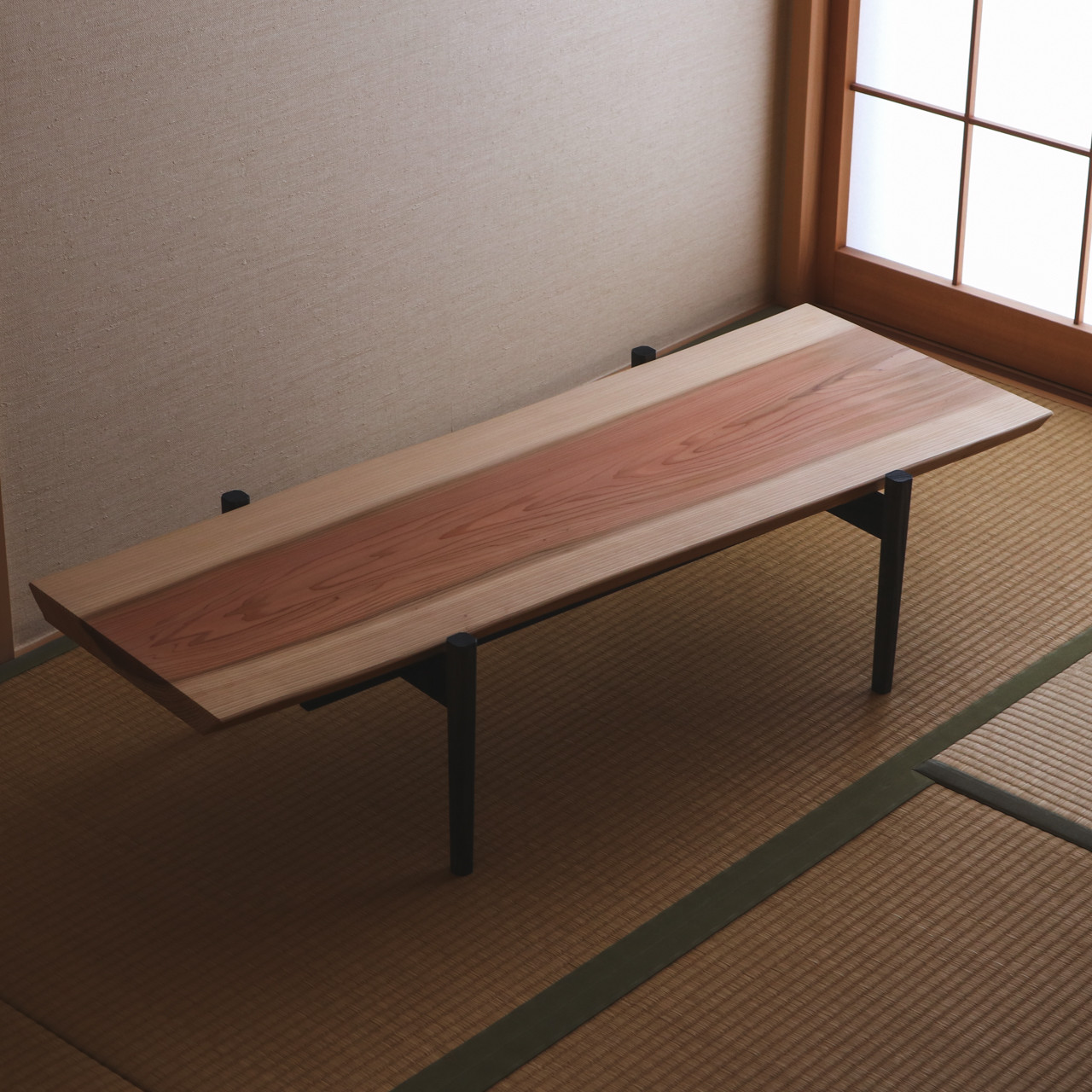 【一点物】杉の黒脚ローテーブル 其の２ 27,740円