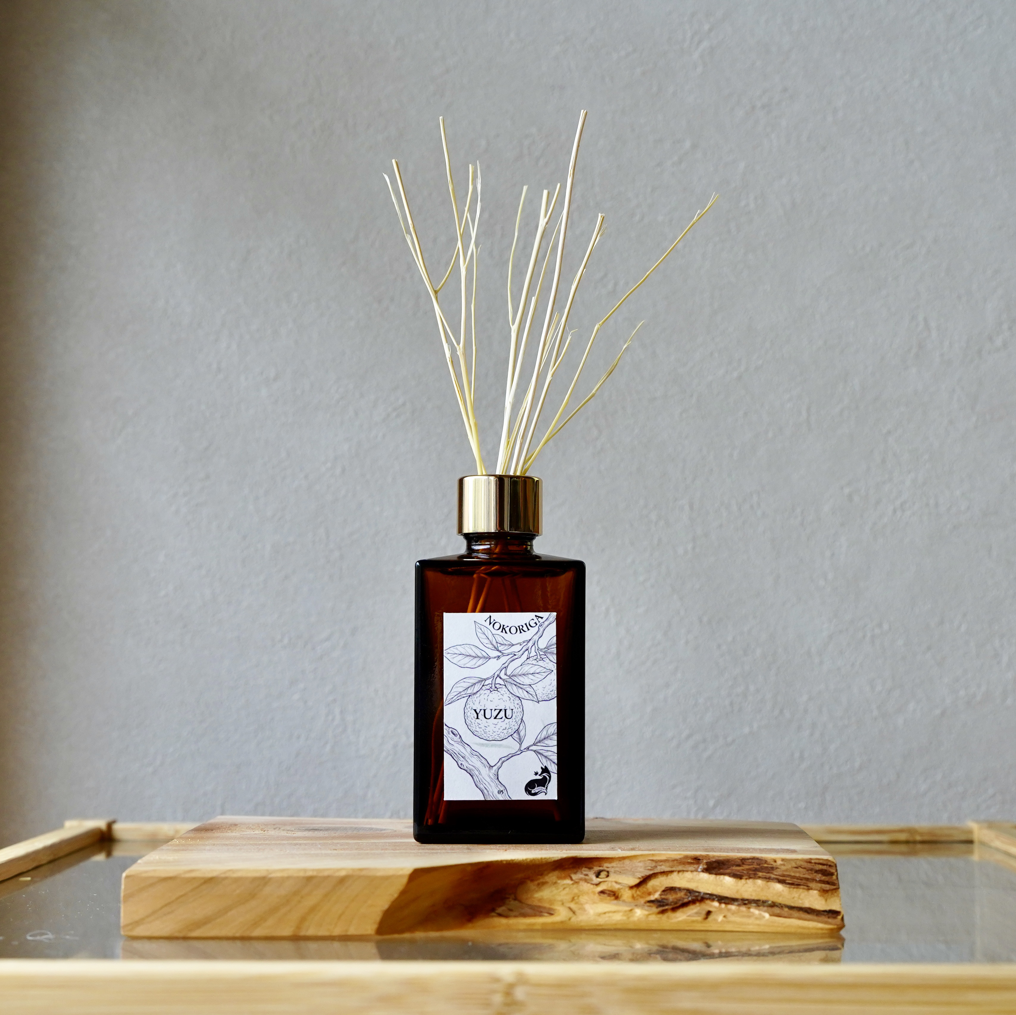 ＜送料無料＞ほのかに香るディフューザー『日本の残り香』No.5 YUZU 100ml