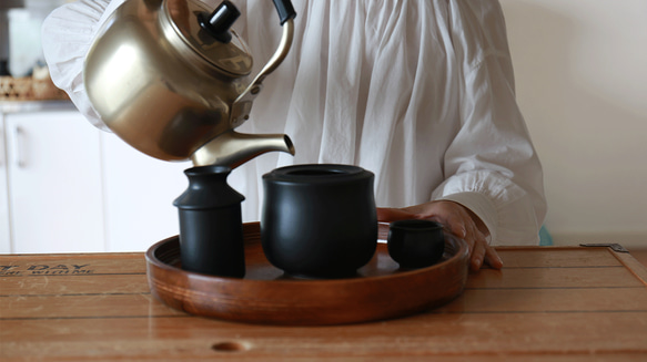 お家で美味しい熱燗♪冷酒も楽しめる　日本酒1合！【3分で熱燗が楽しめる】伊藤さんご家族のつくる酒燗器・白・単品 3枚目の画像