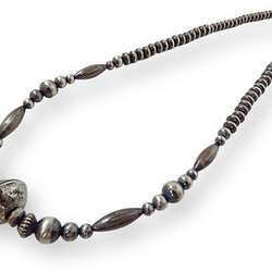 インディアンジュエリー ナバホ ベアクロー 熊爪 ペンダント