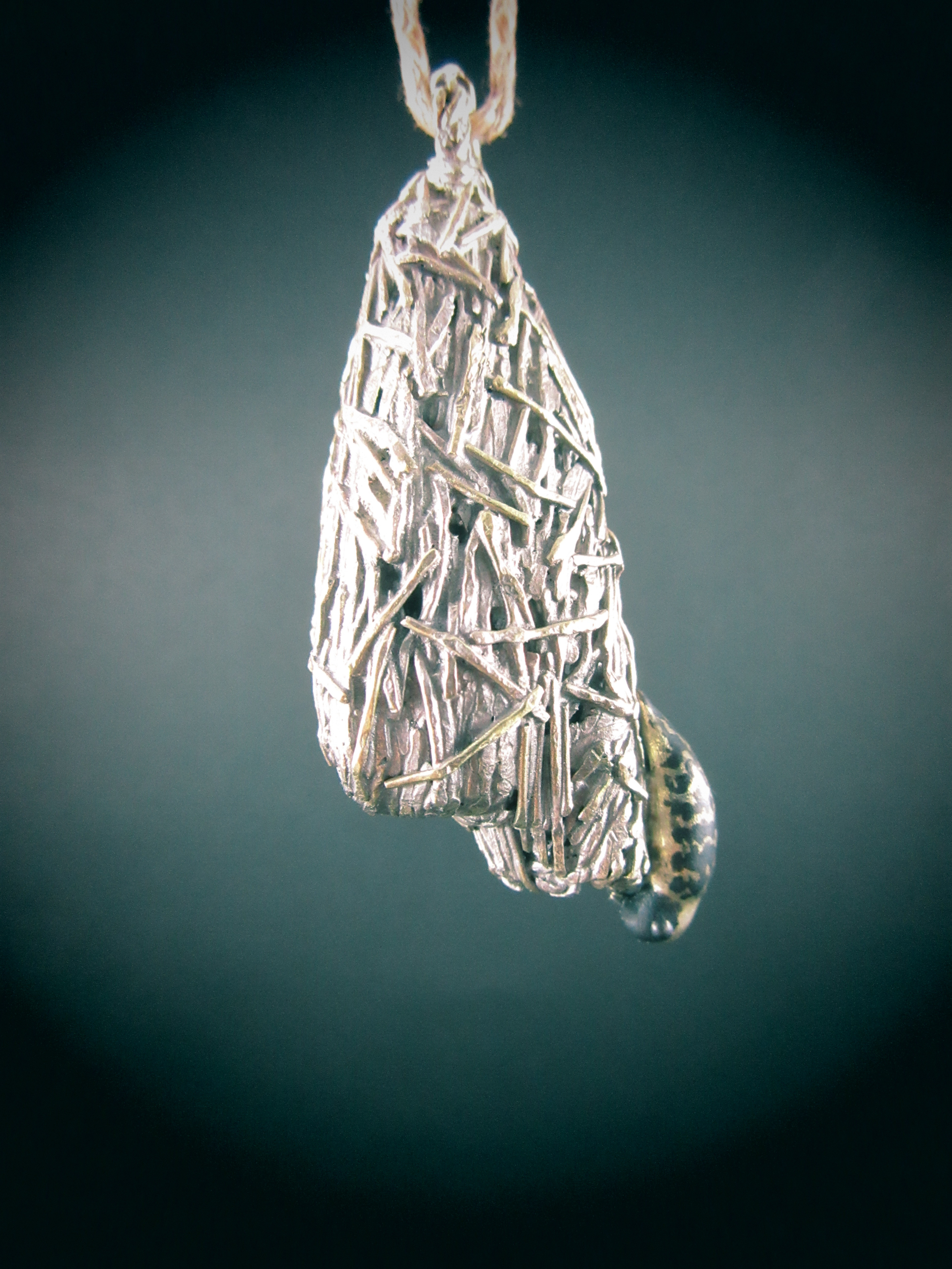 「ハタオリドリ」ネックレス