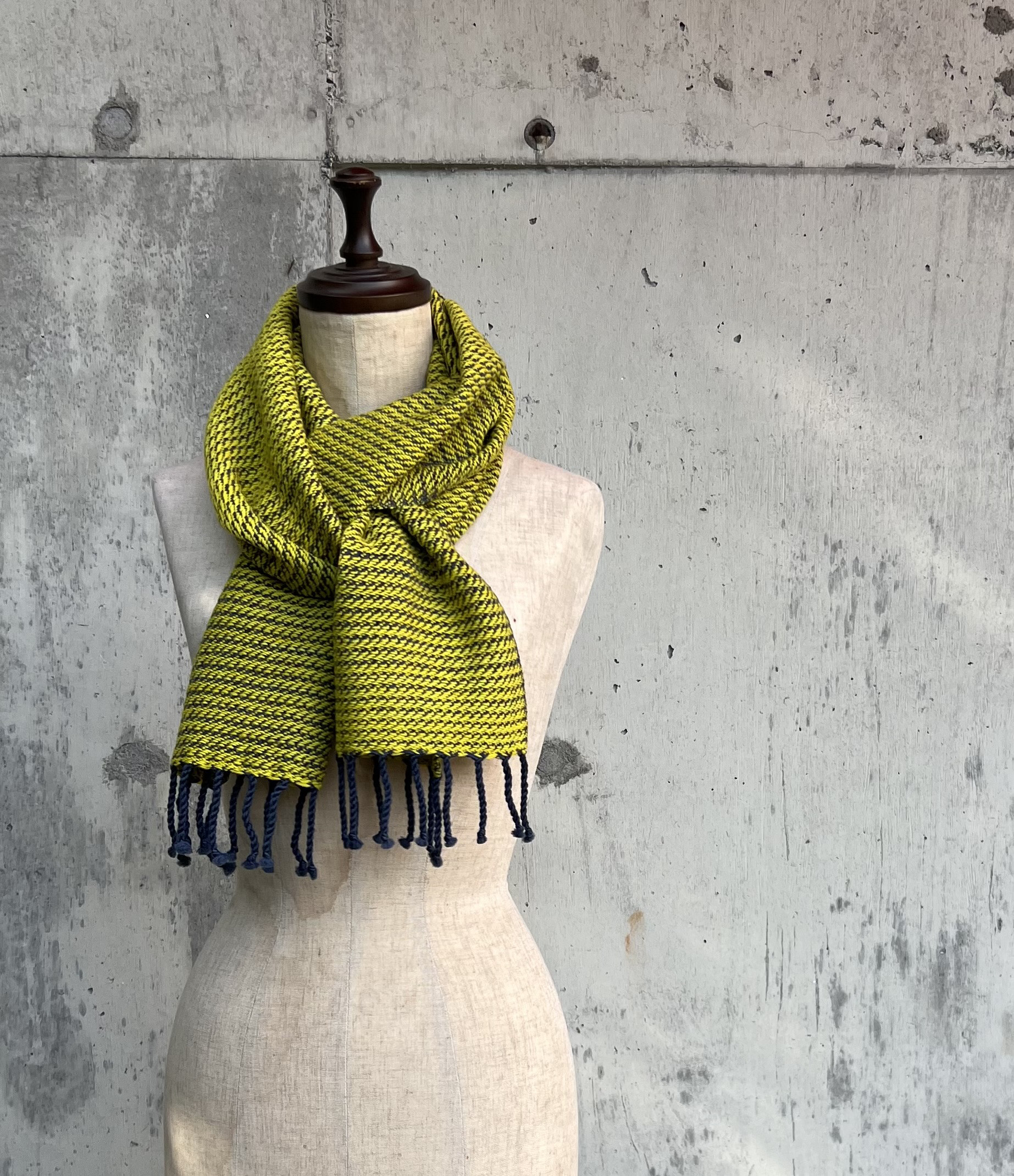 【手染め・手織り】変化織りストール