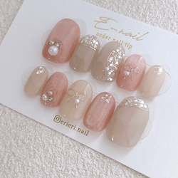 シックな大人の秋冬flower☆ グレージュ ネイル 花 上品 ブライダル