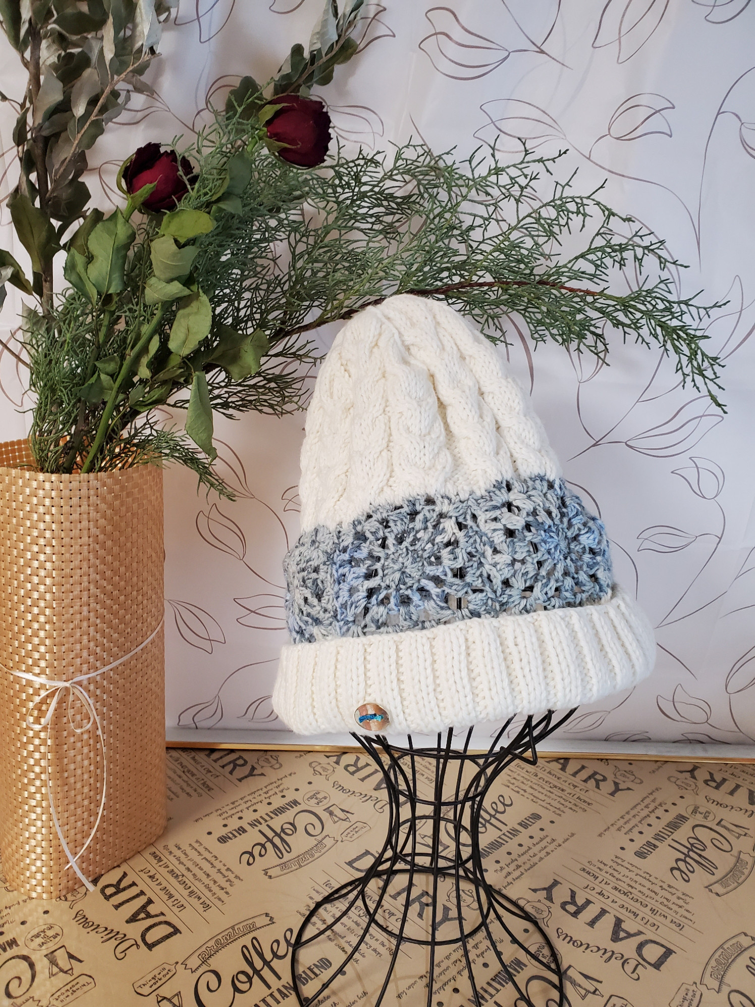 冬のホワイトカラーで季節に馴染む2通り楽しめるかわいいニット帽子/ウール/暖かい