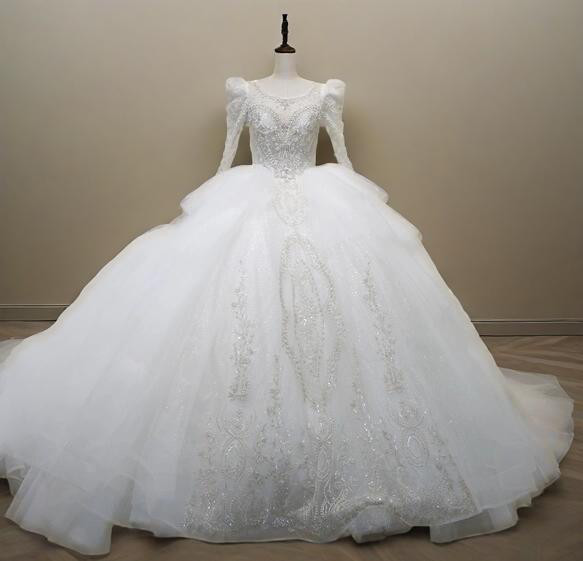 プリンセスドレス 結婚式ゲスト  ウエディングドレス オーダーメイド可能 手縫いスパンコール パール 華やかな引き裾