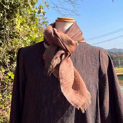 熟成柿渋染め三重織ショートストールK25096