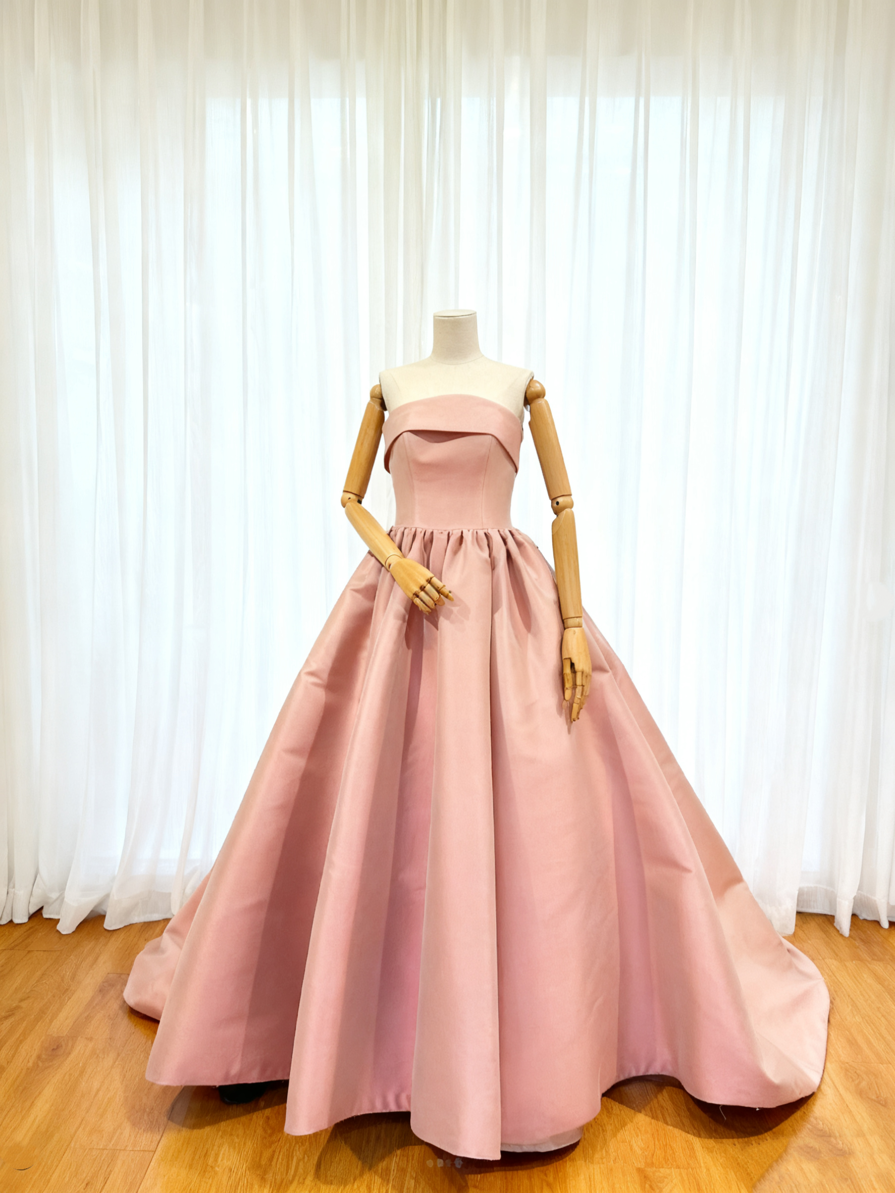 送料無料！カラードレス ベアトップ  ミカドサテン 結婚式 プリンセスライン スリット  ブライダル