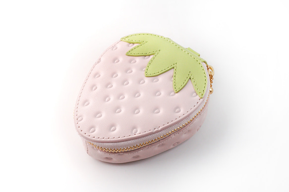 ヘタ付き白いちごなバニティポーチ（リップケース・小物入れ）／本革製 4枚目の画像