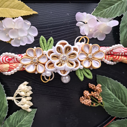 つまみ細工　帯留め　帯飾り　七五三　成人式　花魁　着物　振り袖　金　パール つまみ細工 帯留め 帯飾り 七五三 成人式 金 花魁 振り袖 着物 帯