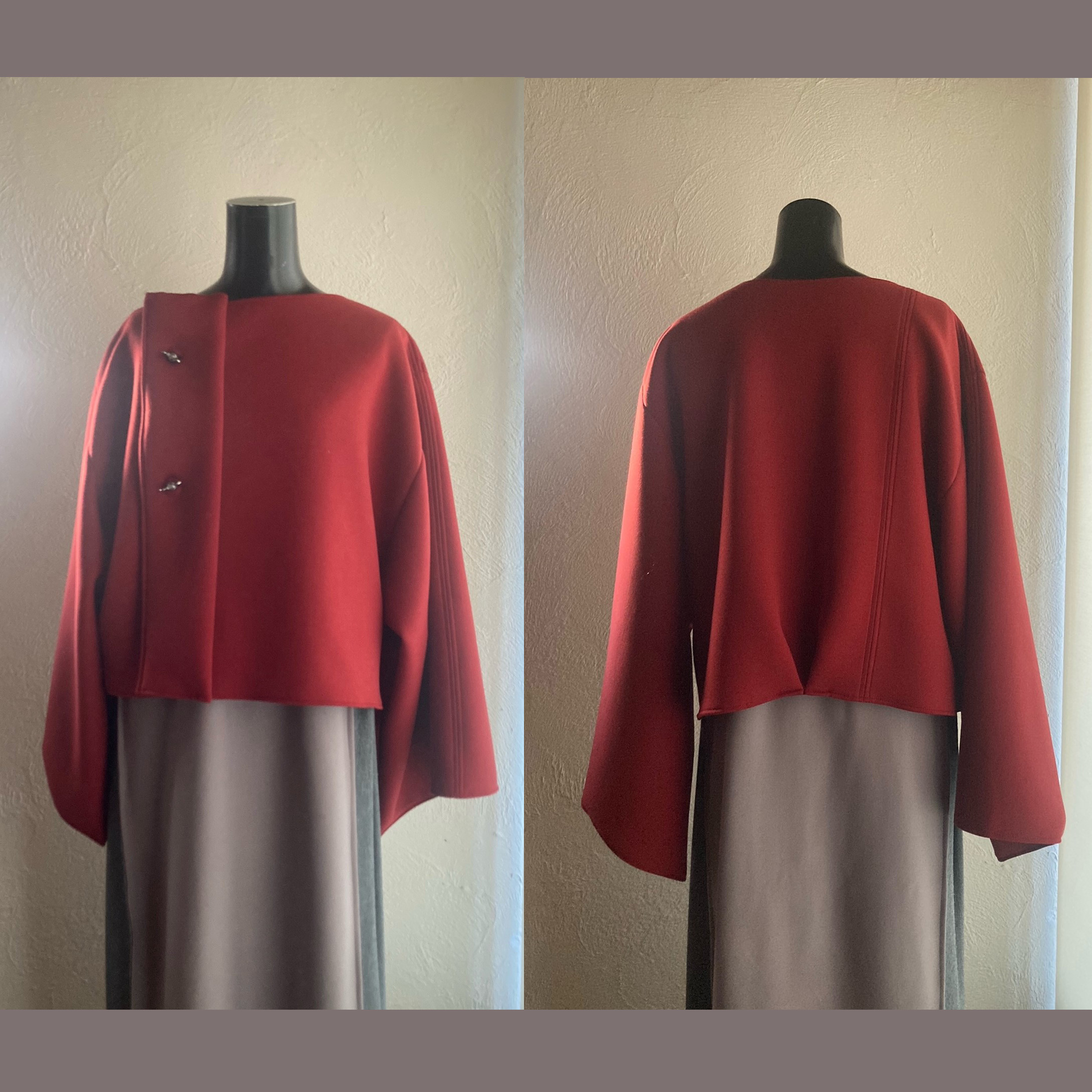 【一級建築士がつくる服】ショートコート　ジャケット　赤