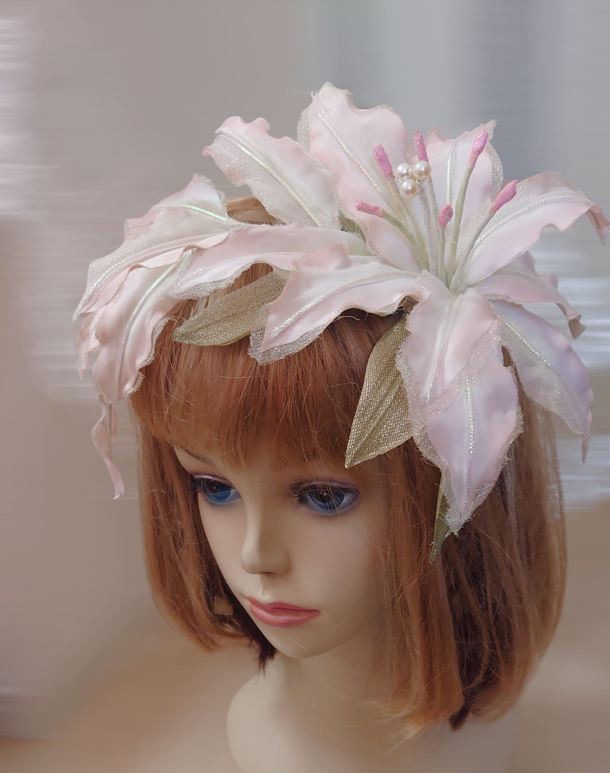 24【年に一度の年度末決算対象商品】購入希望の方はお気に入後に7800円に訂正→その後ご購入　カサブランカのヘッドドレス