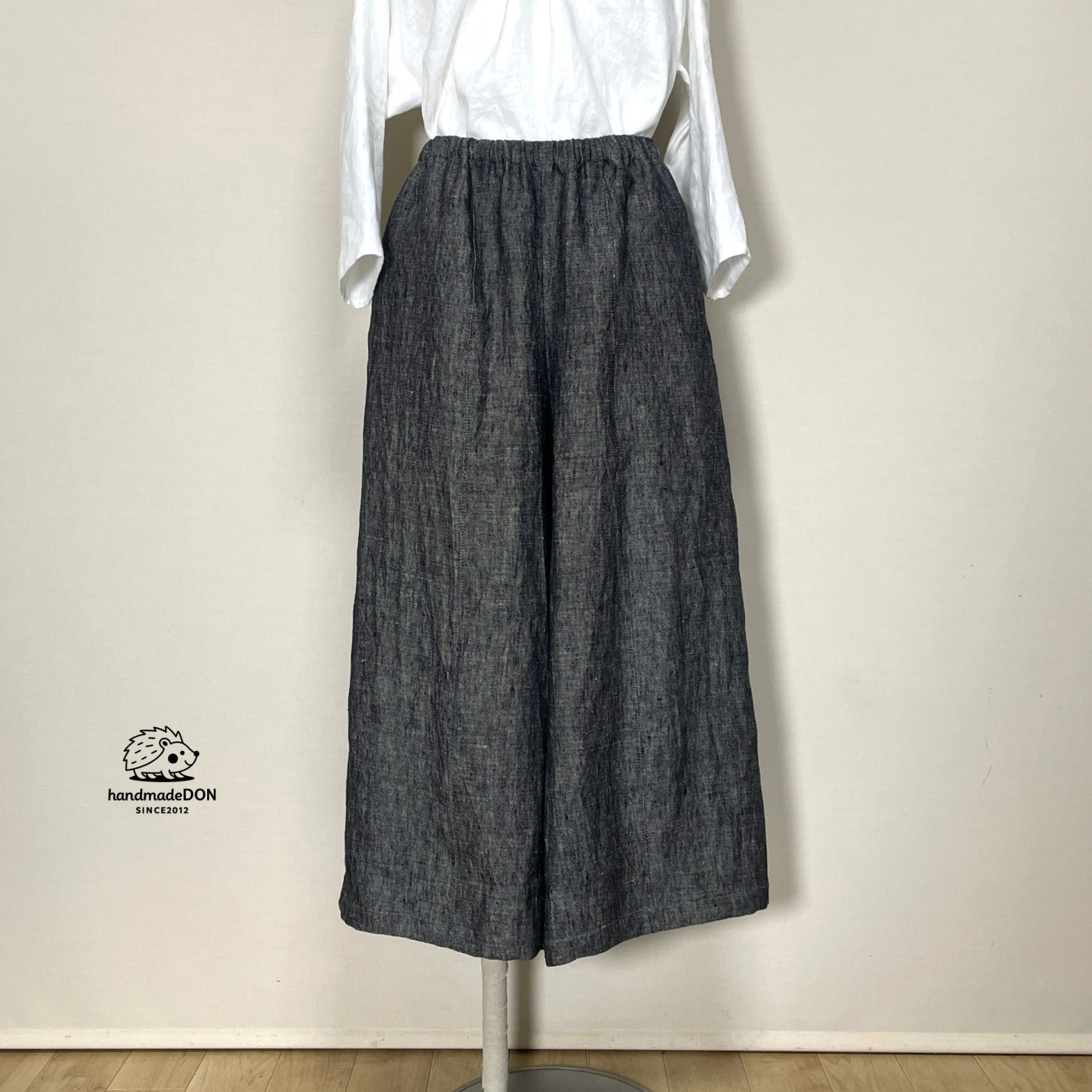 【厚手リネン】立体ワイドパンツ◆デニム調ブラック◆フリーサイズ（厚手15番手、リネン100％）
