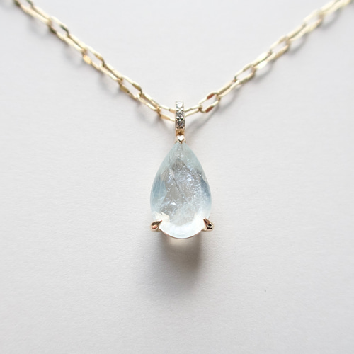 シンデレラアクアマリン｜Cinderella Aquamarine》ペアシェイプ天然石