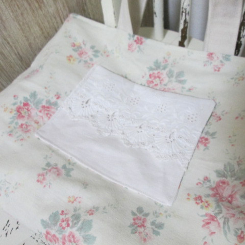 フランスアンティークホームスパンリネンとホワイトイニシャル刺繍と手