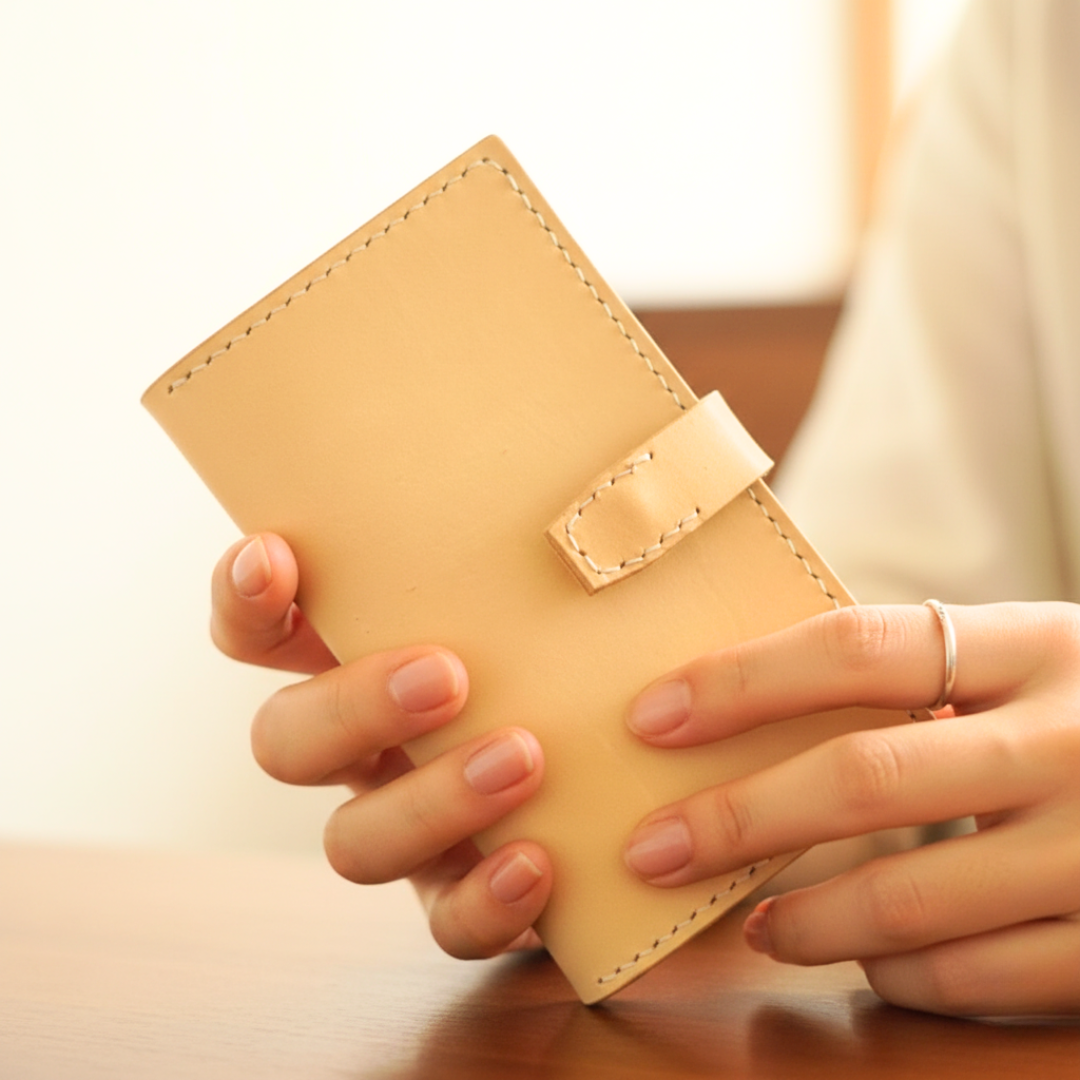 栃木レザー使用・手帳型本革スマホケース（iPhone/Android対応）カスタム可能