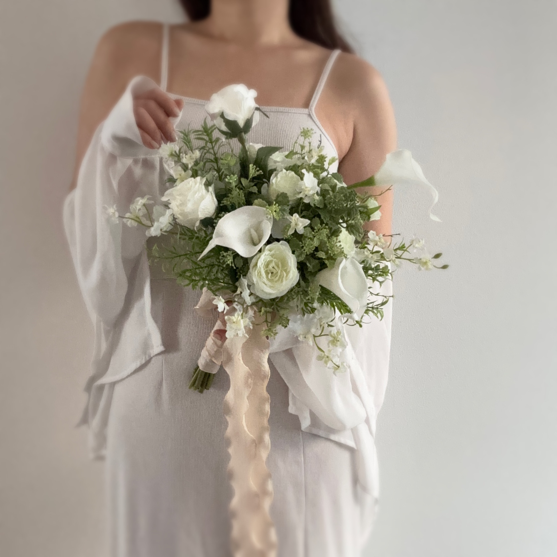 pure green ⌇﻿ アーティフィシャルフラワー クラッチブーケ 海外風 前撮り 結婚式