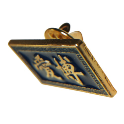 博愛ピンバッジ ロイヤルブルー エナメル着色 金めっき 亜鉛合金製 雷紋アクセサリー 12枚目の画像