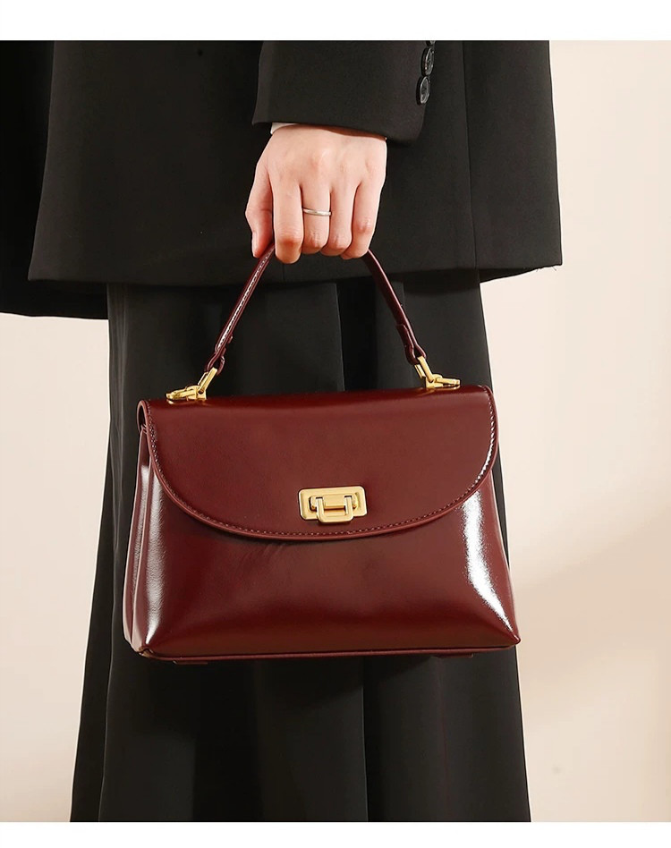 成人式 大容量 パッチワーク ファー ボア 通勤 A4 帆布 ミニトート キャメル プレゼント 母の日・2way・バッグ