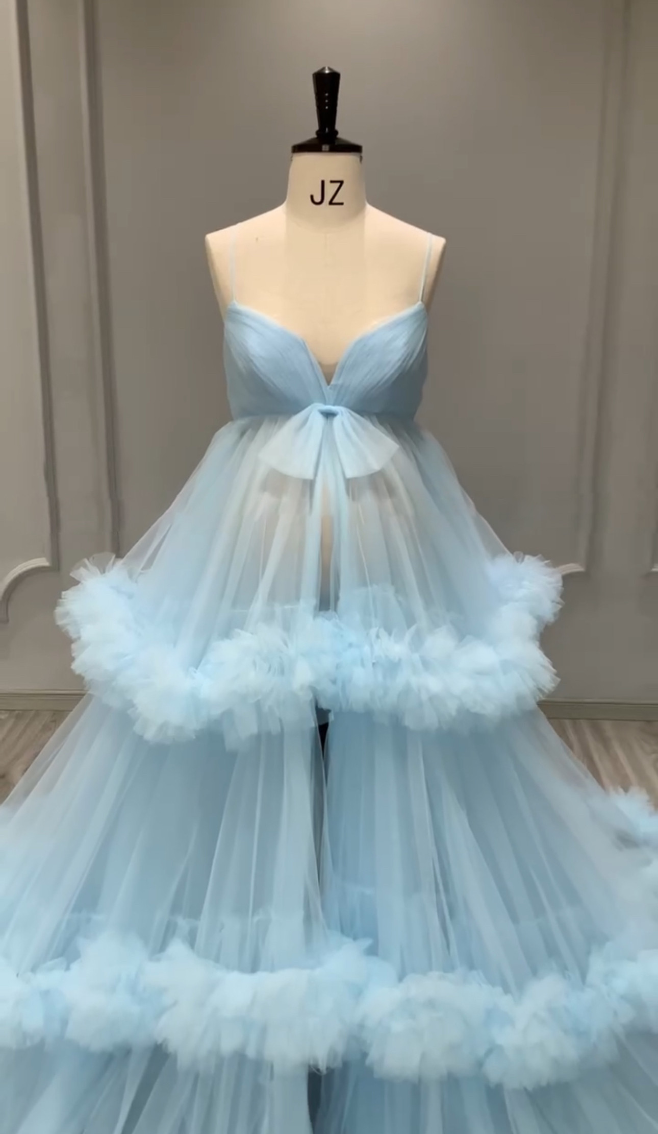 新色　スタジオ　水色　カラー変更可能　妊娠　カラードレス　可愛い　袖無し　チュール　リボン　多層チュール　花嫁編み上げ