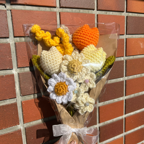 編み物 枯れない花束 毛糸のお花 ミモザ チューリップ 大きめブーケ