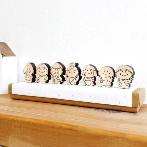 国産紀州熊野ひのき】ちょこっと七福神 正月 飾り 木製 置物 小さい