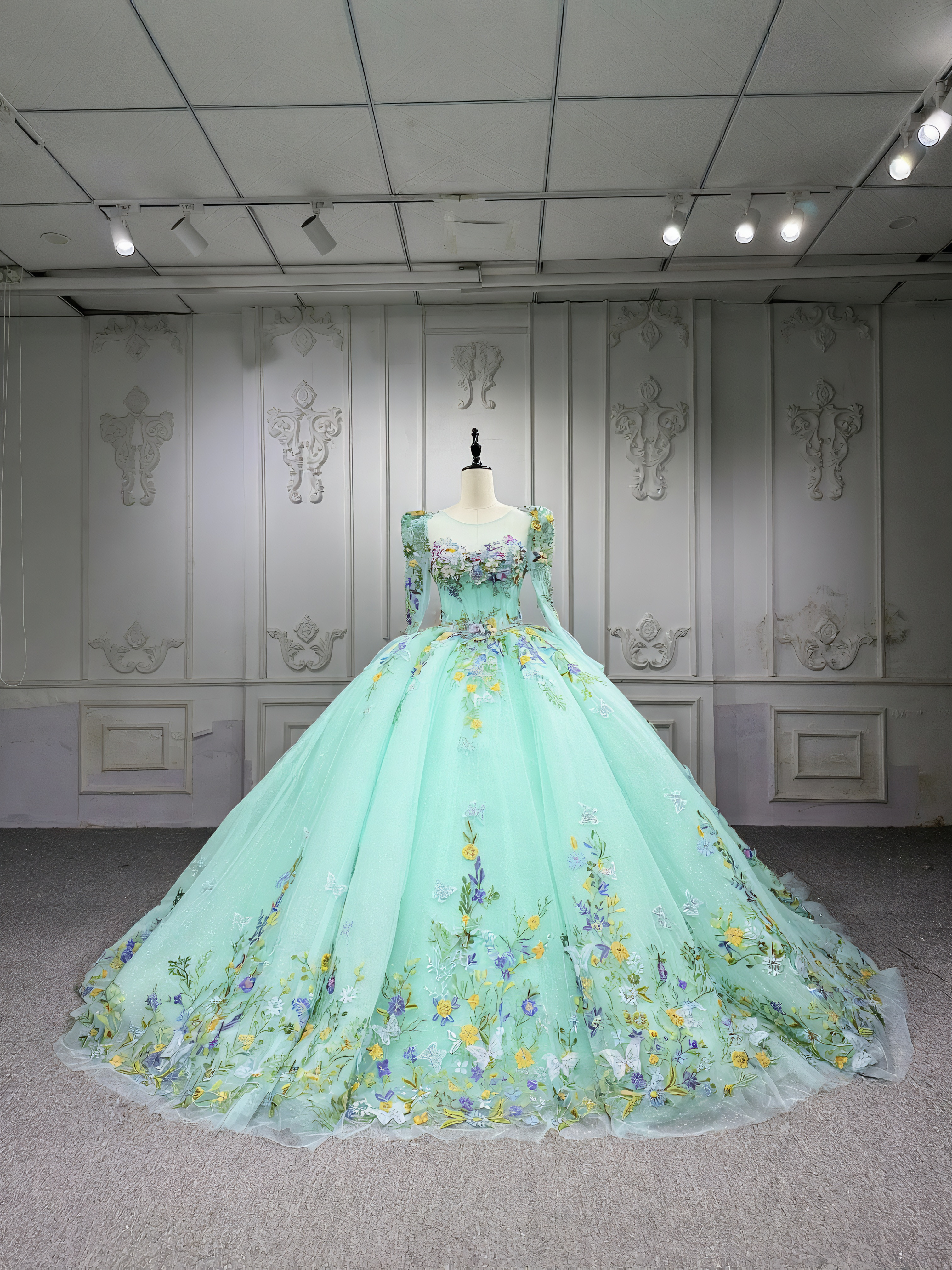 素材感を際立つ　グリーン緑　演奏会コンテスト　長袖　薔薇ローズレース　トレーン　長袖サイズオーダー可能　編み上げ前撮り