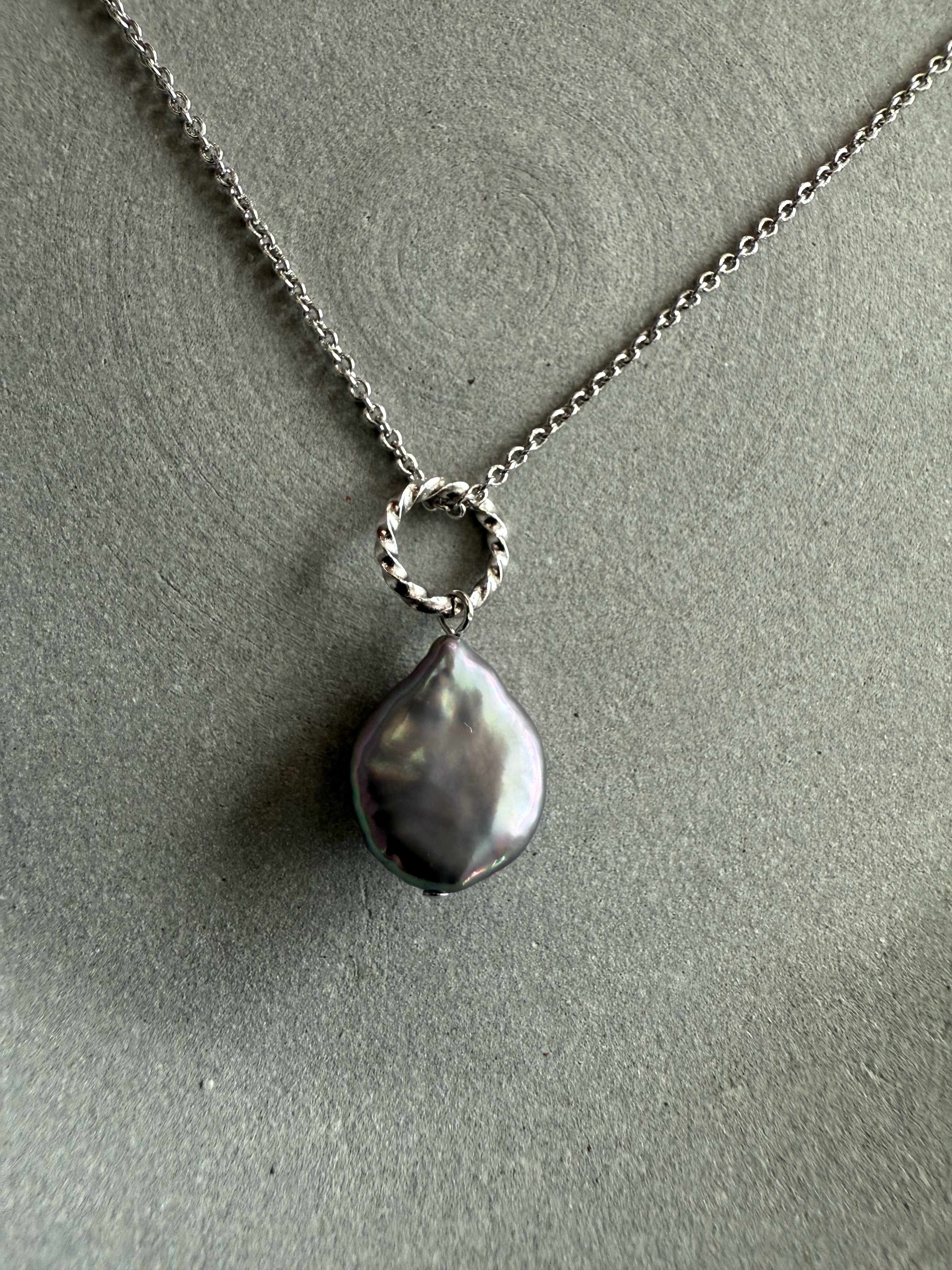 ブルーグレーの淡水パール♚ペンダントトップ