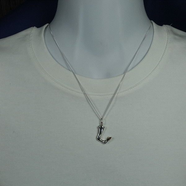 ■K18/シルバ－コンビ脚ペンダント（331-2PNSK50  K18/950SV　）