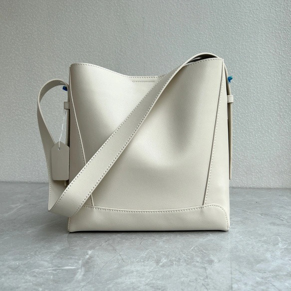 女性のかばん牛革の水桶のかばん韓国余単カジュアル百合の真のかばんの単肩のかばんです