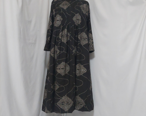 着物リメイク＊茶泥大島紬からピンタックロールカラーワンピース